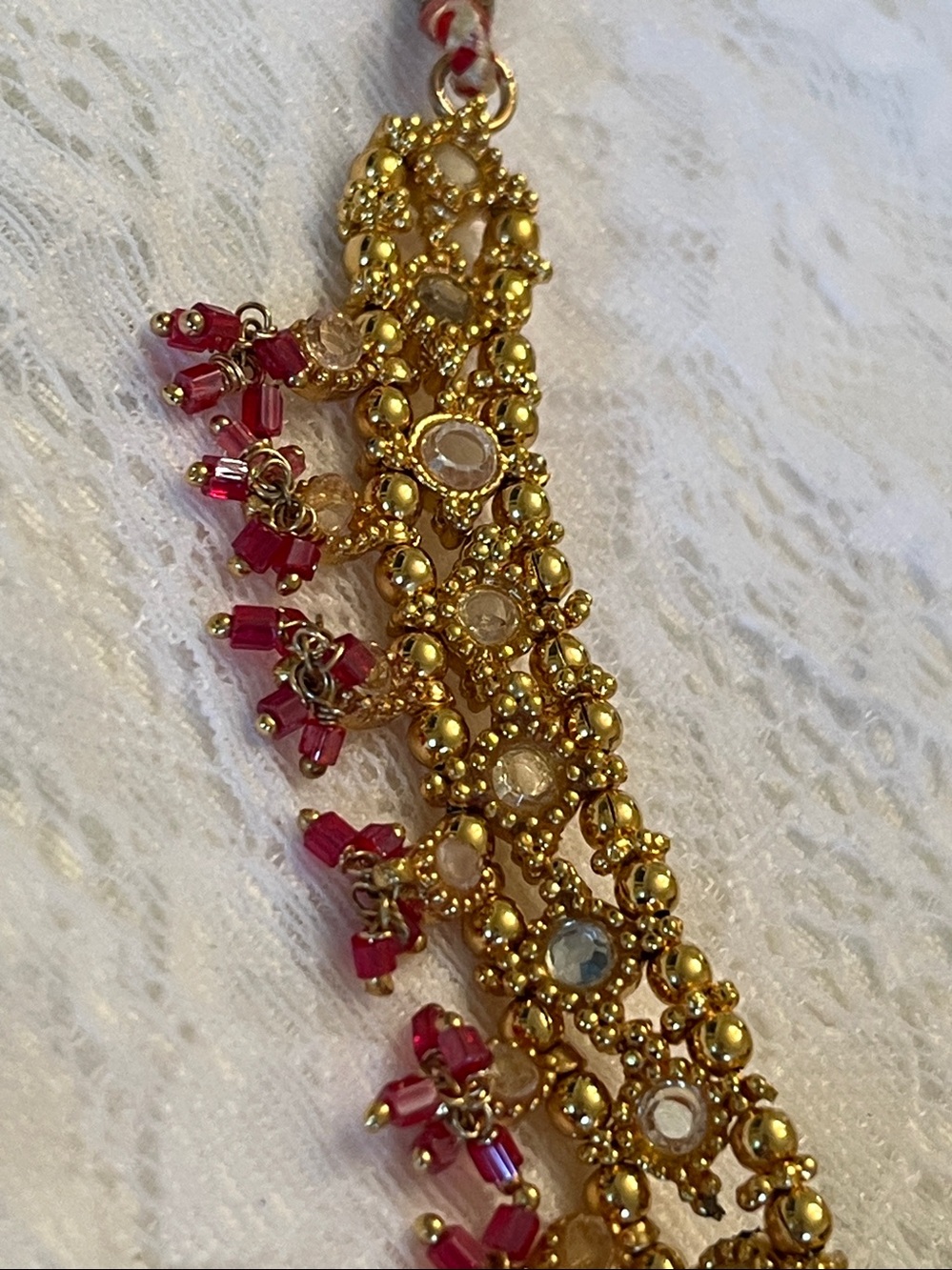 Traditional Gold-Tone and Red Beaded Women's Necklace